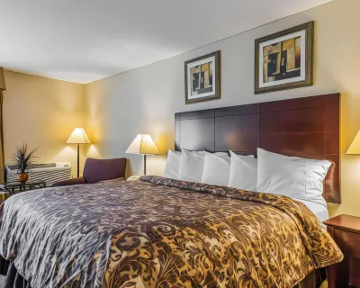 Rodeway Inn & Suites