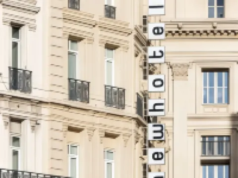 New Hotel le Quai - Vieux Port Hotels in Marseille