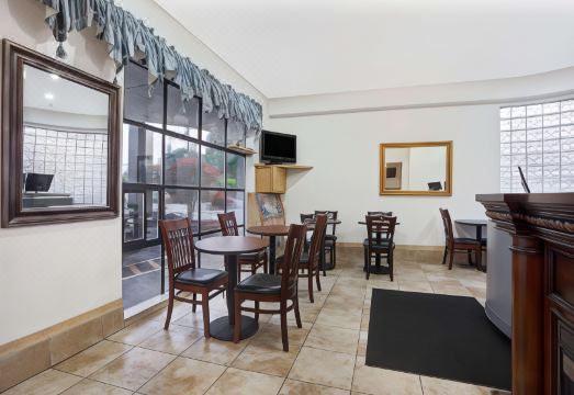 데이즈 인 바이 윈덤 시애틀 노스 오브 다운타운