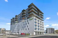 Wyndham Garden Christchurch Kilmore Street Hotels near Cutler Park