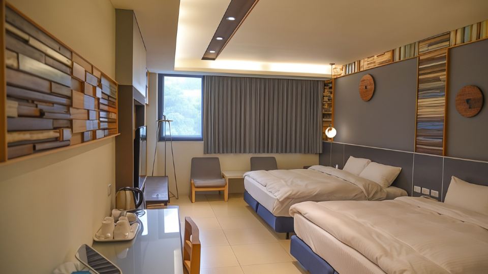Ace House