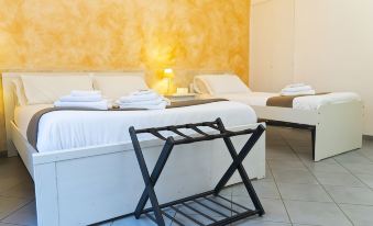 Salotto Piramide - Housity