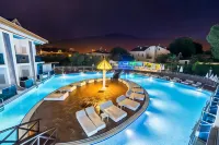Ocean Blue High Class Hotel & Spa - Bãi biển
