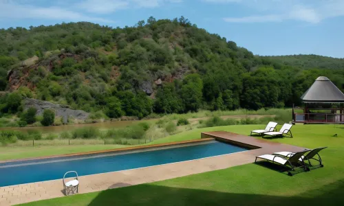 Amakhosi Safari Lodge & Spa