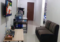 Melon Transient House Magalang 호텔