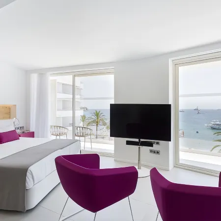 One Ibiza Suites