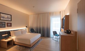 6. Hampton ..