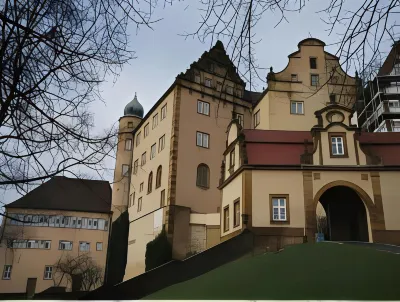 Hotel-Restaurant Roter Ochsen Hôtels à : Ellwangen