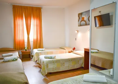 Hotel Plaza Colon Hotels near Museum of History and Weapon