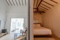 Spring Day Hotel di 