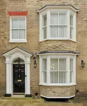 Old Town House by Ezestays, in the Heart of the Old Town Margate Hotels in Margate