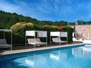 Domaine Ribiera, Hotel 5 Etoiles, Spa & Golf - Forcalquier