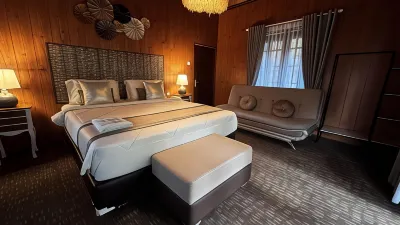 Villa Dan Cafe Air Luwihajahill Hôtels à : Sukamakmur