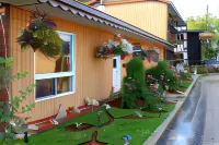 Hawberry Motel