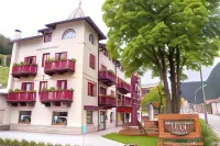 GH Hotel Piaz Hotels in der Nähe von Cabinovia Alpe di Siusi