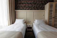 Green Park Hotel