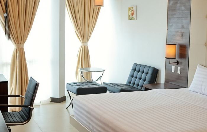D'Hotel & Suites