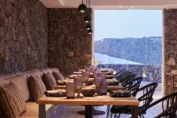 Mykonos Bliss - Cozy Suites, Adults Only Hotel - breakfast