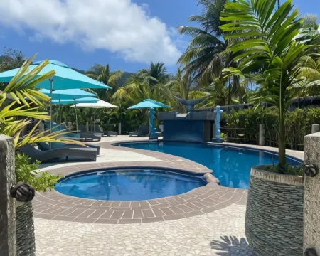 Cabanes des Anges โรงแรมในลาดิกิว