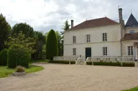 Logis des Bessons Hotels in Asnieres-la-Giraud