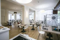 Park Hotel Serena - Airport Shuttle