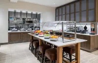 Hilton Garden Inn Winnipeg South