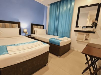 Islands Hotel