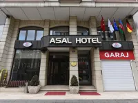 أسال هوتل Hotels near فان فار