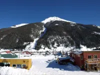 Lola's Place - Your Mountain Home Away from Home  OHV off street Parking