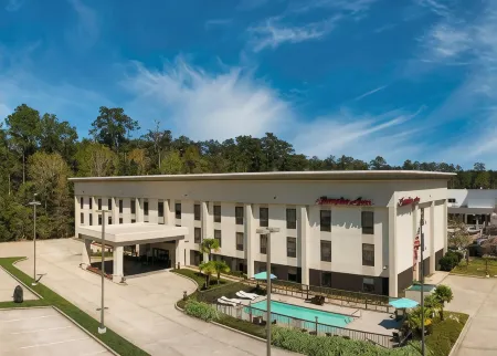 Hampton Inn Covington Отели в г. Мандевилл