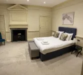 New Inn Hotel