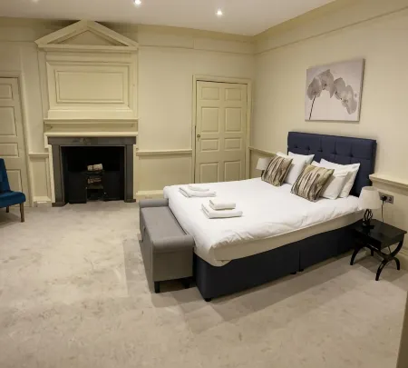 New Inn Hotel Отели в г. Фарингдон