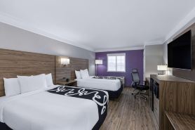 La Quinta Inn by Wyndham Kansas City Lenexa