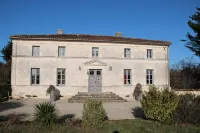 Domaine TerrOcéane Hotels in Marennes
