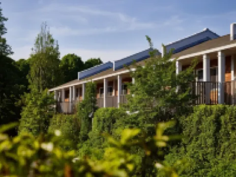 Journey East Hampton Hotels in East Hampton North