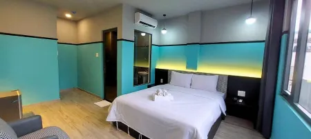 As One Hotel Bien Hoa Отели рядом с достопримечательностью «Nhà thờ Phêro-Gx Tân mai»