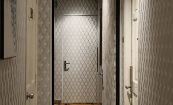 The Queendor Boutique Hotel