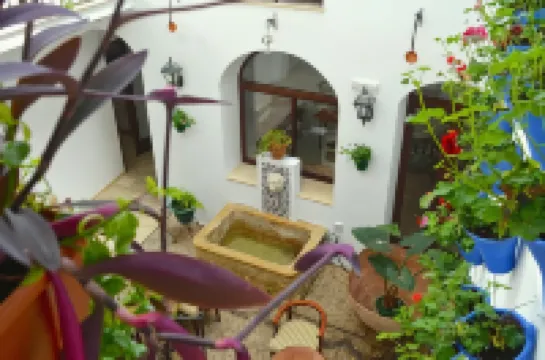 Hotel Marisa Hoteles cerca de Alcázar de los Reyes Cristianos