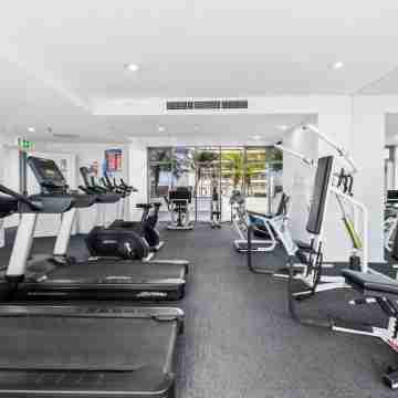 Reef - Waterfront City Pool Sauna & Gym Fitness & Recreational Facilities