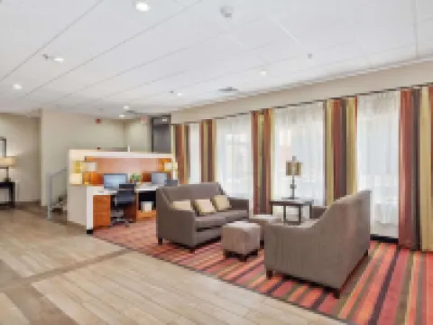 ควอลิตี อินน์ แอนด์ สวีทส์ มอร์แกนทาวน์ - ยูนิเวอร์ซิตี้ แอเรีย โรงแรมในมอร์แกนทาวน์