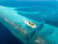 Pavona Maldives Hotels in Helengili