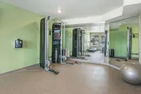 WoodSpring Suites Chicago Midway Hotels in Oak Lawn