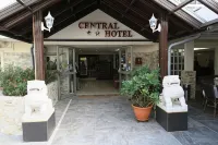 Central Hotel Hotel dekat Mafate