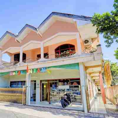 Collection O 92897 Hotel Intan Near Kantor Syahbandar Bawean Hotel Exterior