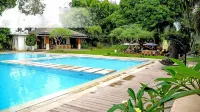 Estancia de Lorenzo Tarlac - Pool