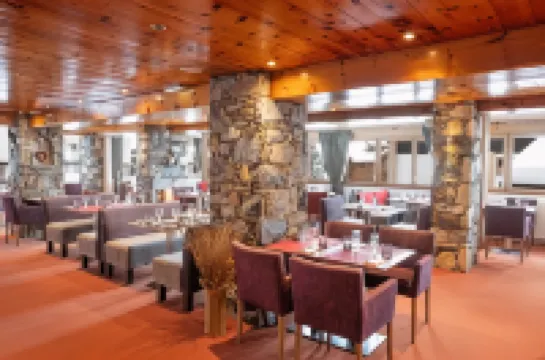 Hôtel l'Aiguille Percée