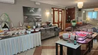 Hotel Capri - breakfast