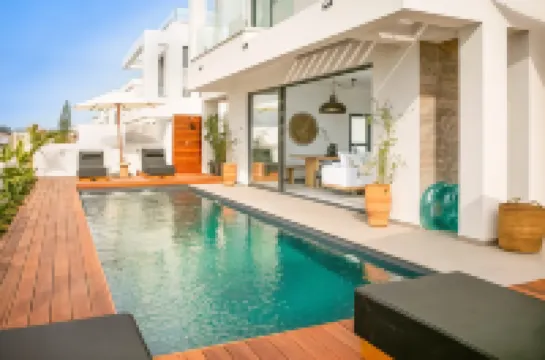 Lora Pearl Luxury Villa