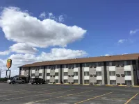 Super 8 by Wyndham Miles City Hôtels à : Miles City