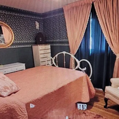 All Seasons Bed & Breakfast